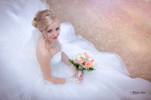 Braut mit dem Strauss